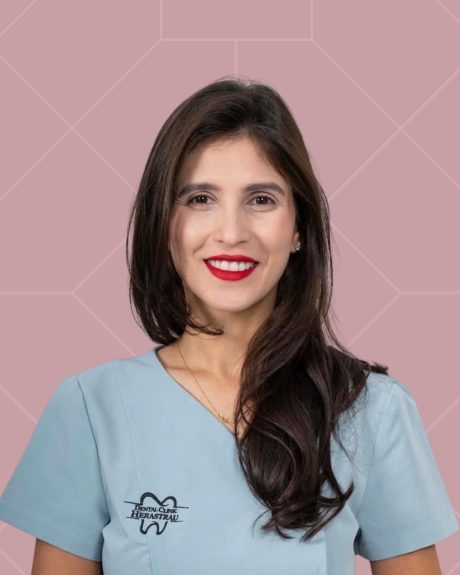 Dr. Cristina Tanase